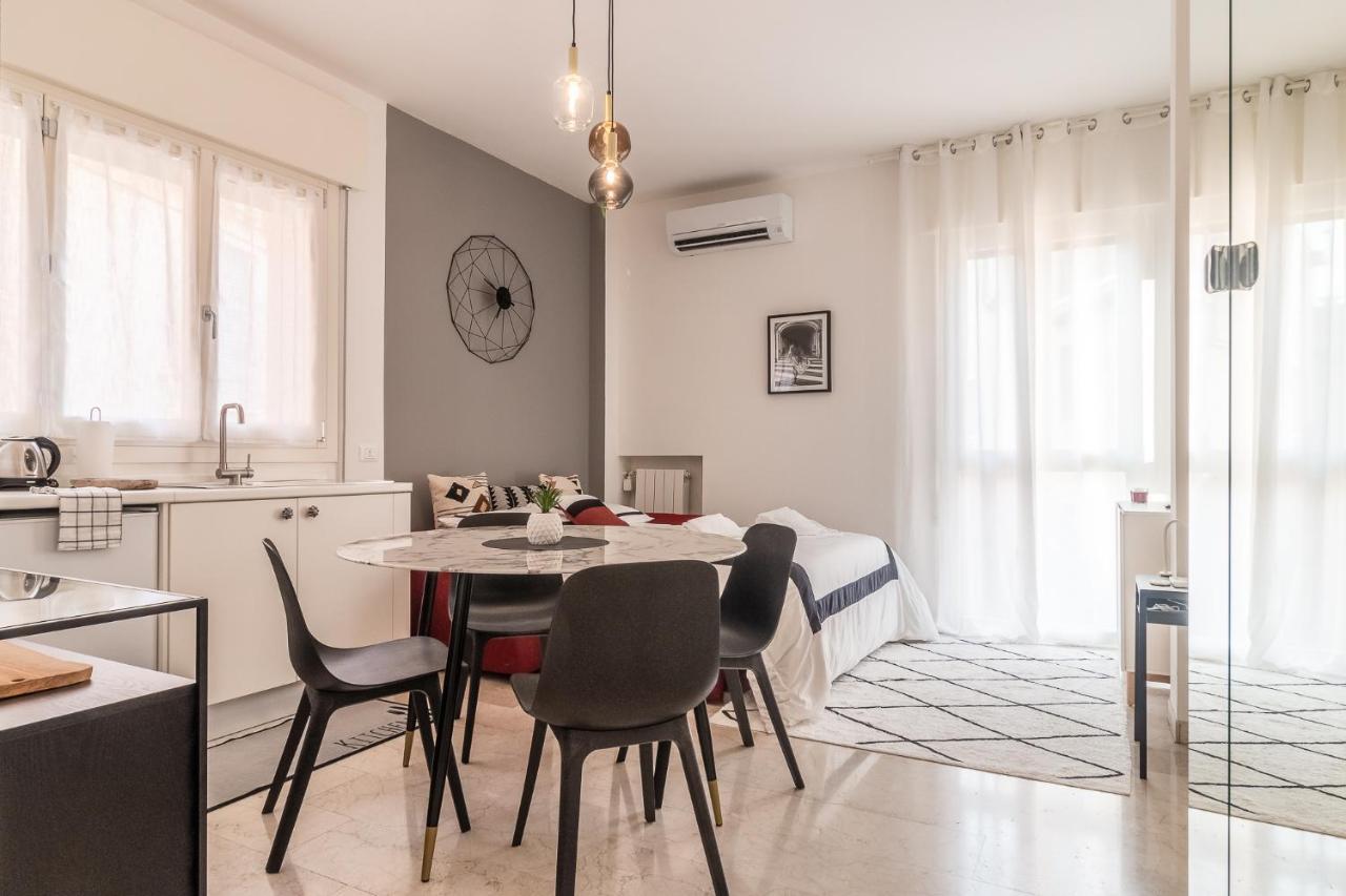 Grey House In The Heart Of @Treviso Apartment Exterior photo